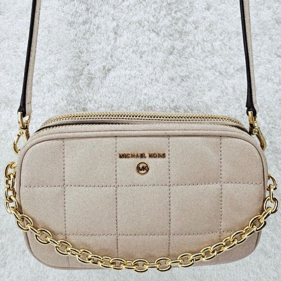 Michael Kors Handbags - MICHAEL KORS Pale Blush Smooth Leather Jet Set Double Zip Small Camera Bag